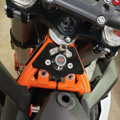 Bolt-On Frame Bracket 2016-2020 Husqvarna 701 Enduro, Scotts Steering Stabilizer Mount FBD-3529 Installation